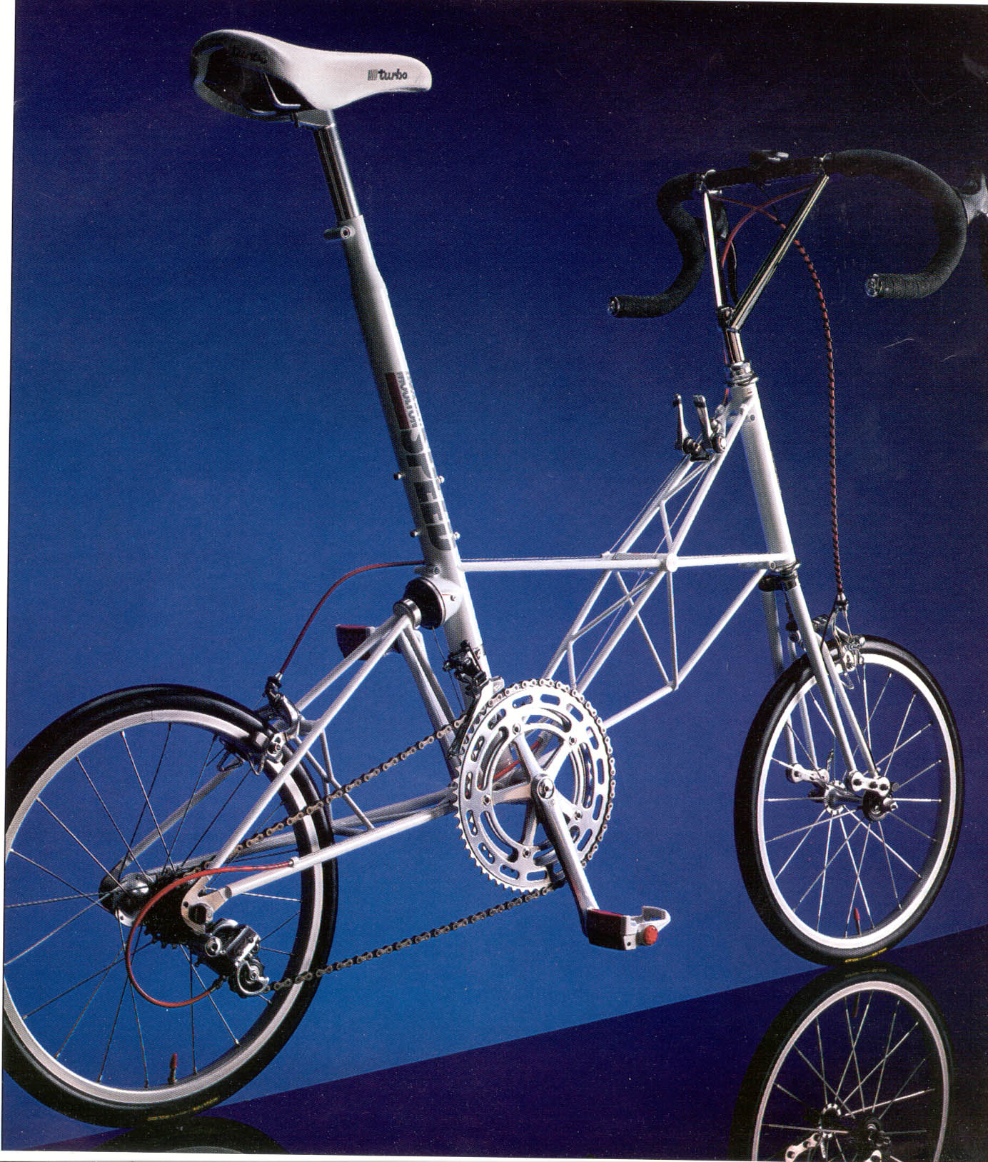Alex Moulton Bicycle Exhibition 2010 限定版 【公式通販】